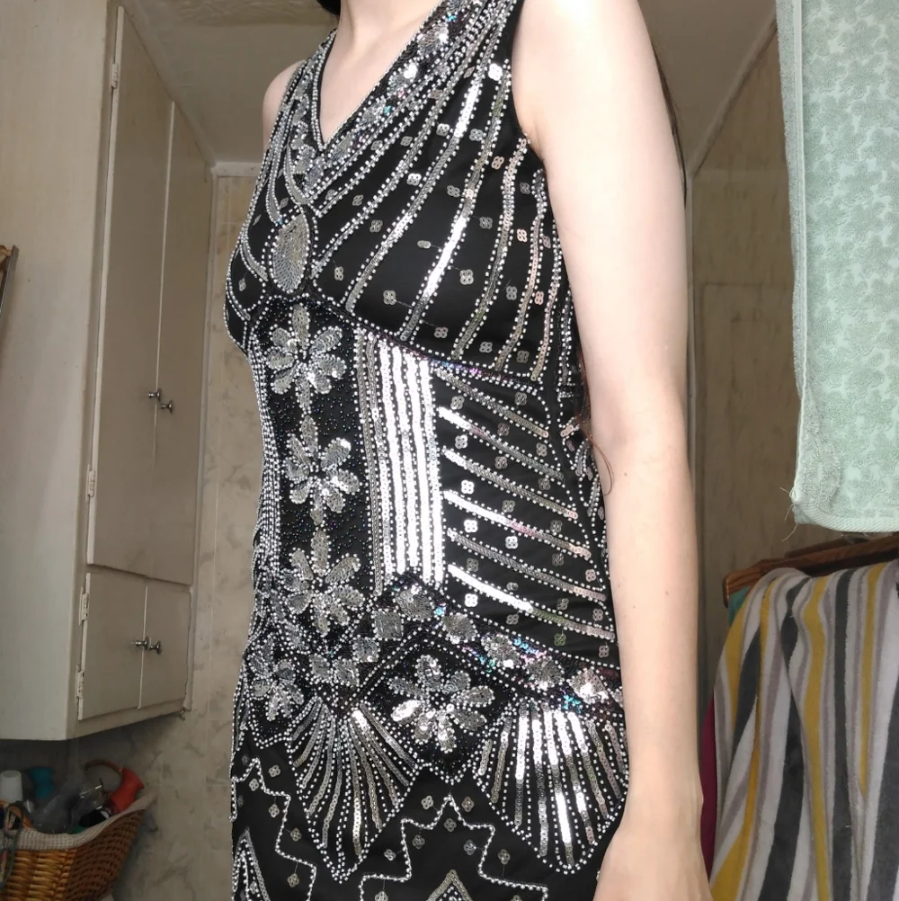 Sequin Flapper Dress - Picture 4 of 6